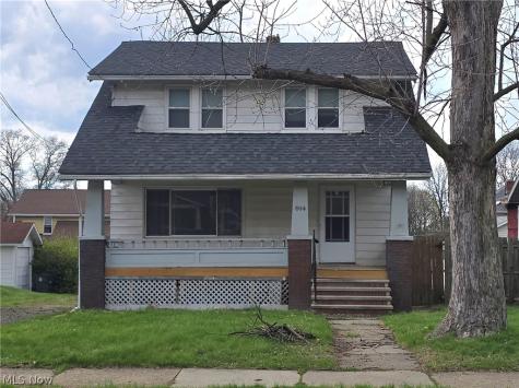 914 Dan Street Akron OH 44310