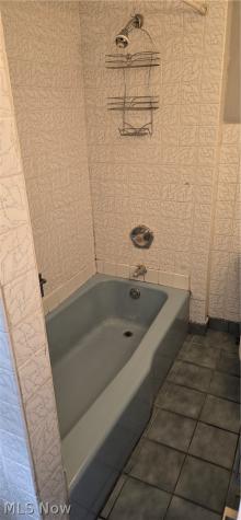 914 Dan Street Akron OH 44310