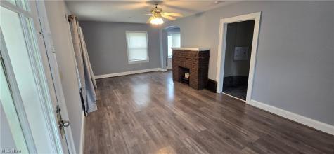 914 Dan Street Akron OH 44310
