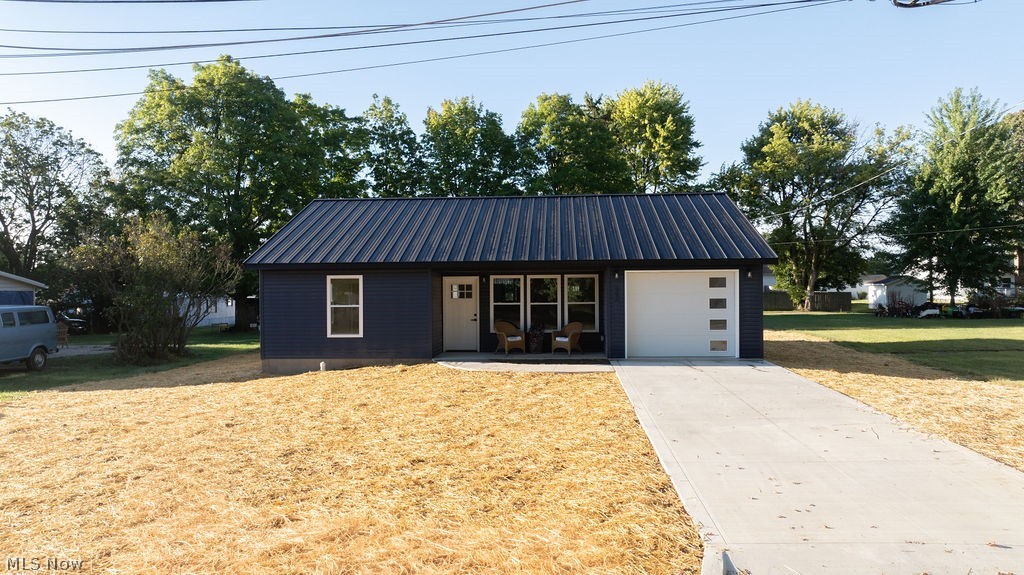 22 Summit Avenue Shelby OH 44875