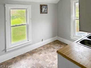 1537 Wooster Road W Barberton OH 44203
