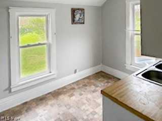 1537 Wooster Road W Barberton OH 44203
