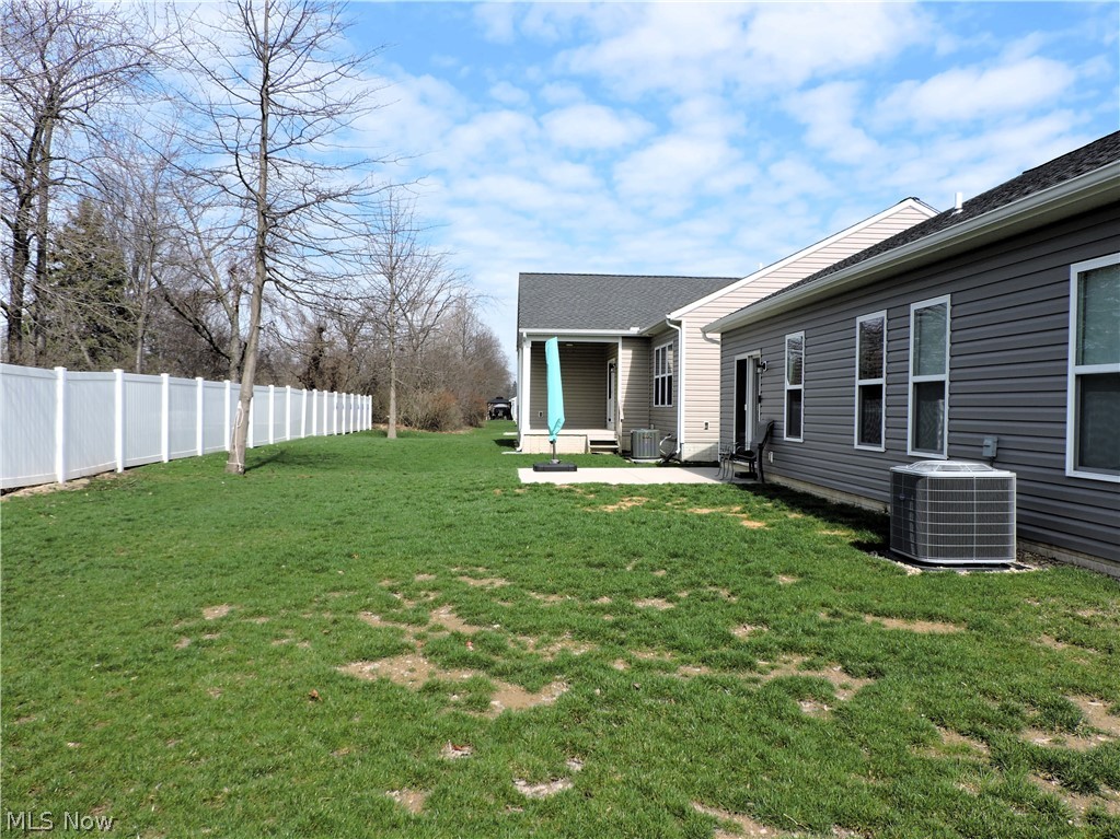 101 W Spring Drive Elyria OH 44035