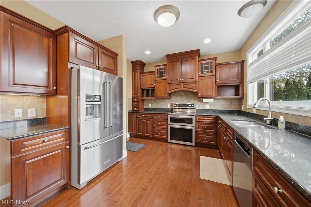 11075 Trenton Road NW Uniontown OH 44685
