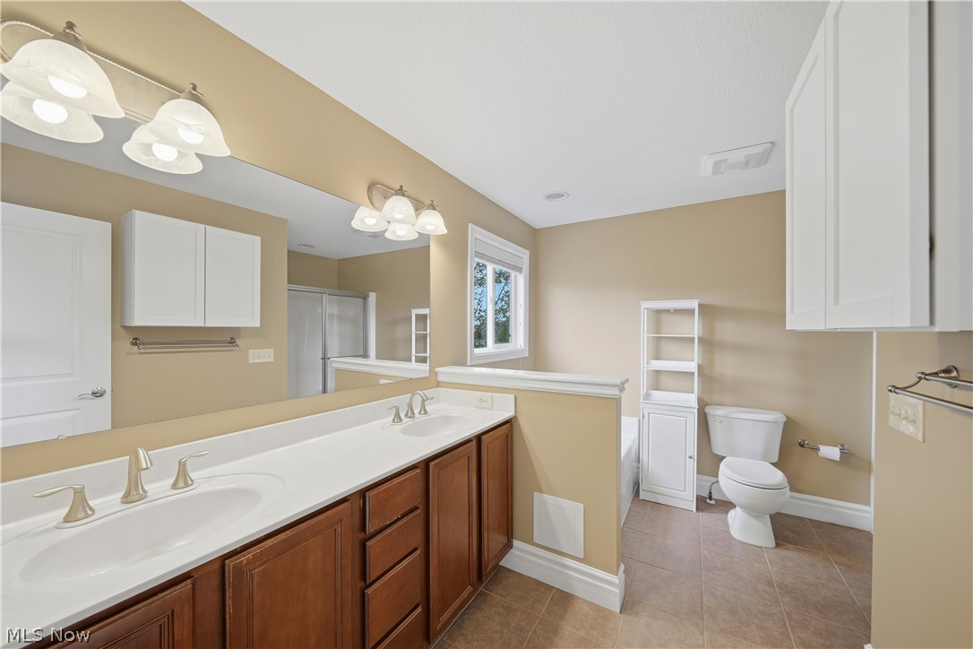 11075 Trenton Road NW Uniontown OH 44685