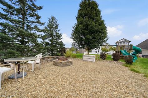 11075 Trenton Road NW Uniontown OH 44685