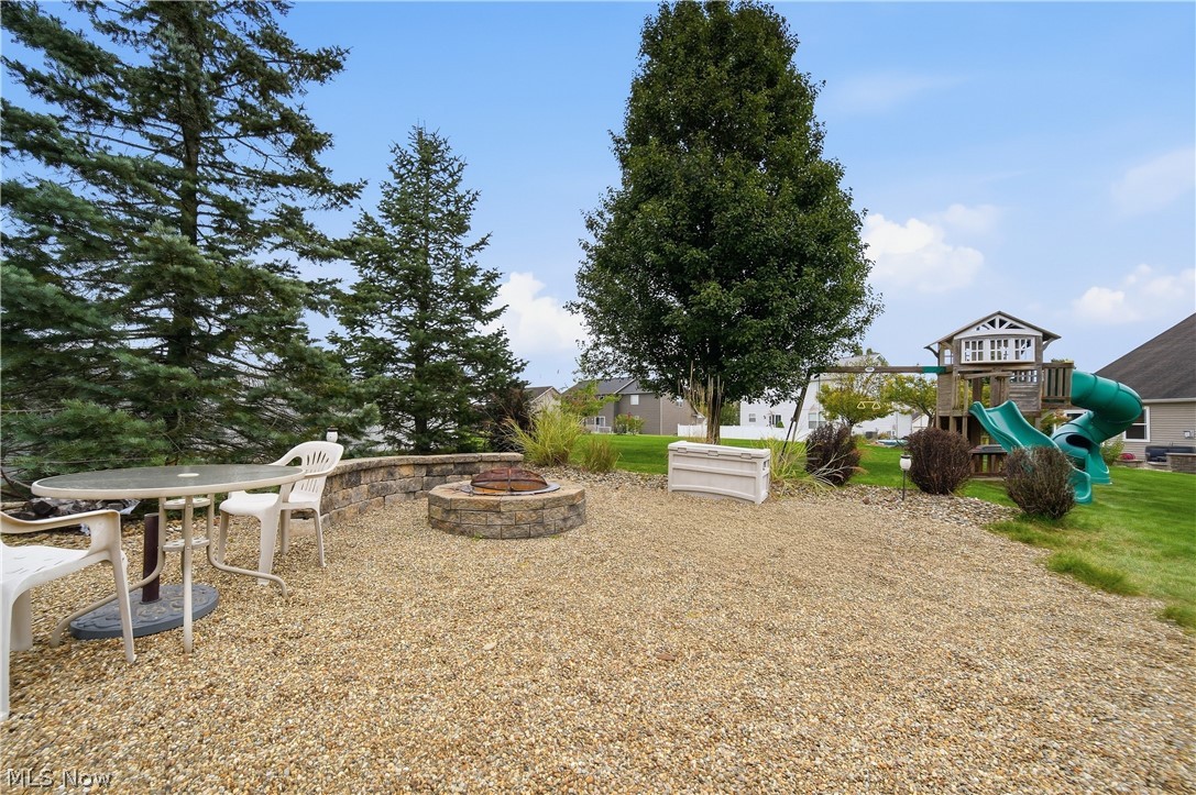 11075 Trenton Road NW Uniontown OH 44685