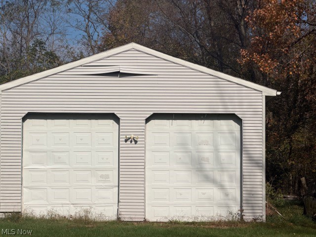 5181 Ford Street Louisville OH 44641