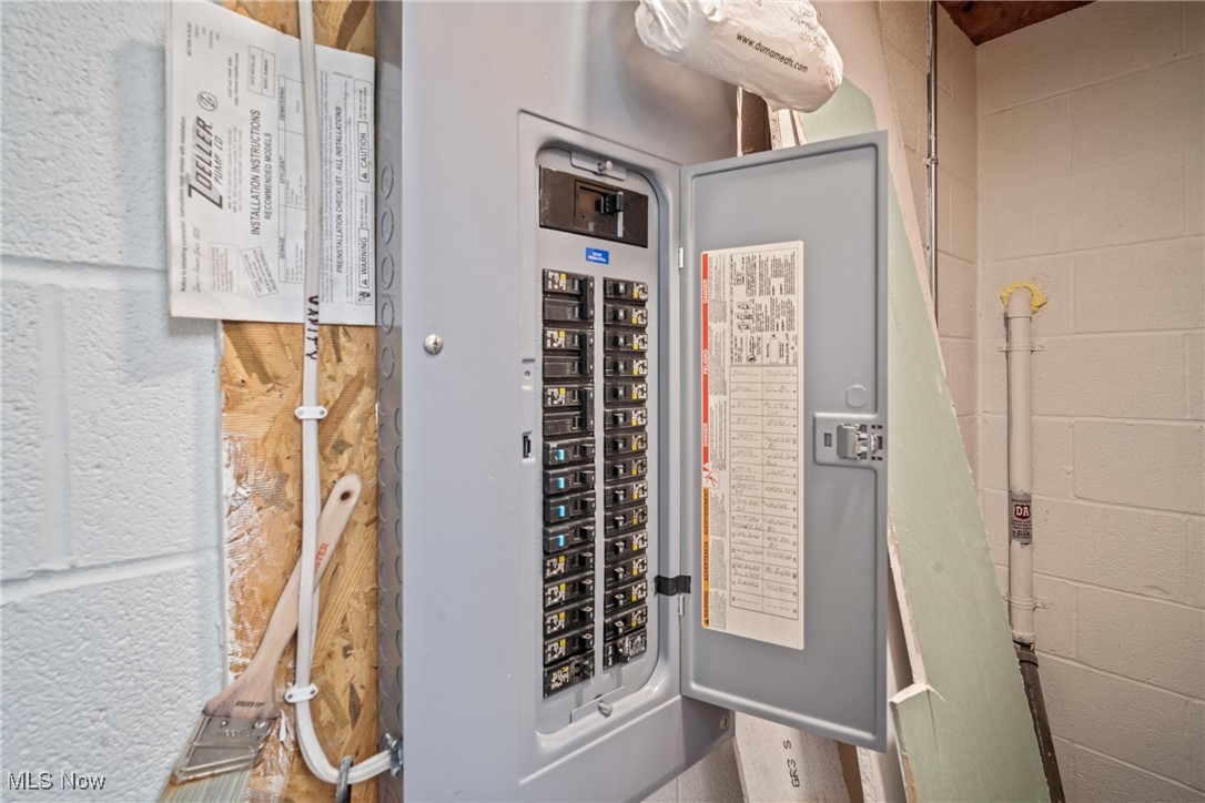 1121 Brittany Boulevard Akron OH 44312