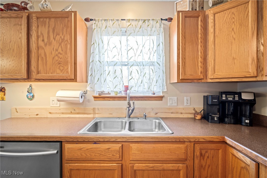 1121 Brittany Boulevard Akron OH 44312