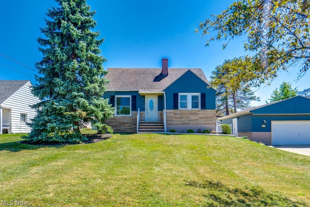 325 Evelyn Avenue Seven Hills OH 44131