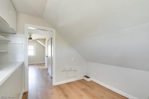 325 Evelyn Avenue Seven Hills OH 44131