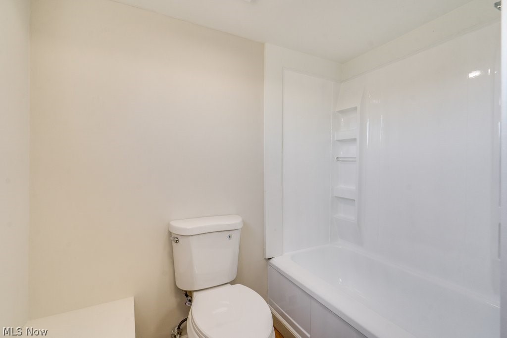 325 Evelyn Avenue Seven Hills OH 44131
