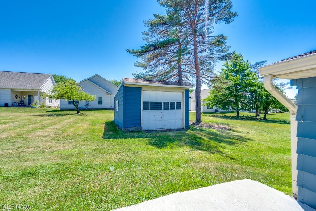325 Evelyn Avenue Seven Hills OH 44131