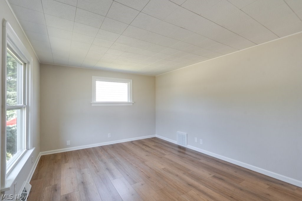 325 Evelyn Avenue Seven Hills OH 44131