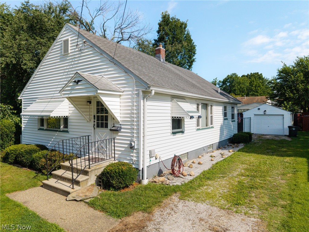 815 Iona Avenue Akron OH 44314
