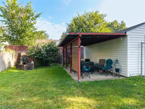 815 Iona Avenue Akron OH 44314