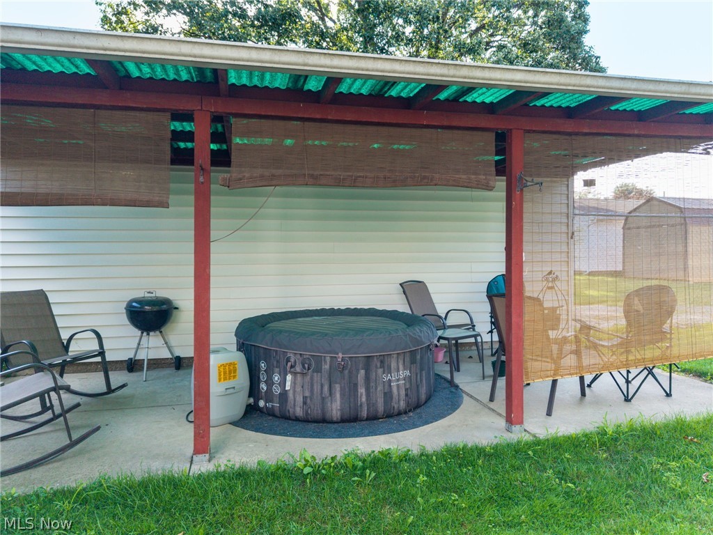 815 Iona Avenue Akron OH 44314