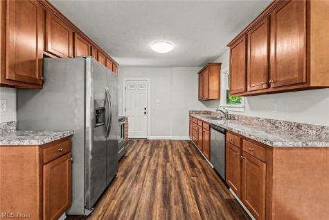 824 Gasche Street Wooster OH 44691