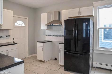 1734 Woodland Avenue NW Canton OH 44703
