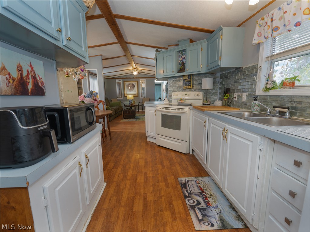 2163 Parkway Drive Deerfield OH 44411