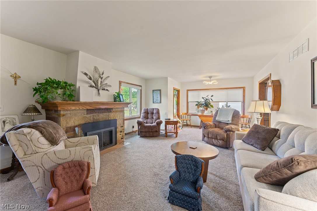 57 Belle Vista Avenue Hubbard OH 44425