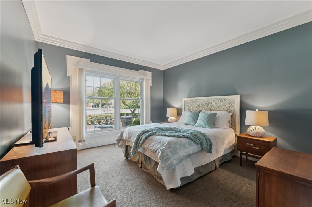 2520 Interlachen Lane Westlake OH 44145