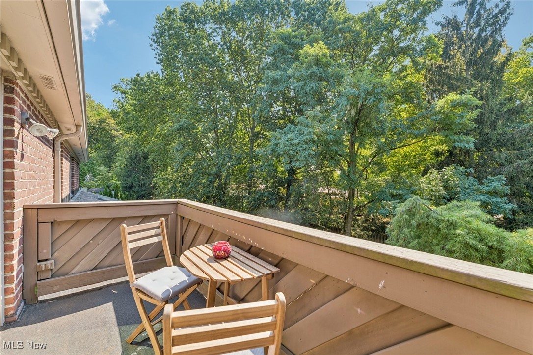 2520 Interlachen Lane Westlake OH 44145