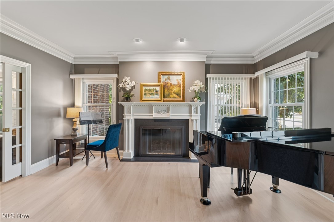 2520 Interlachen Lane Westlake OH 44145