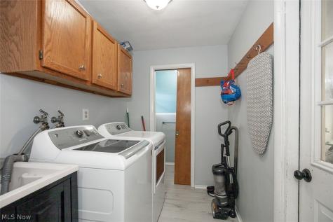 537 Randall Road Elyria OH 44035