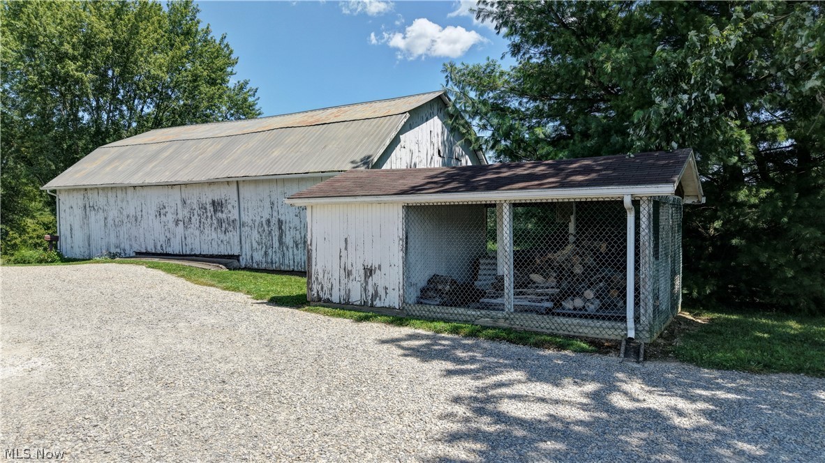 4508 Schneiders Crossing Road NW Dover OH 44622