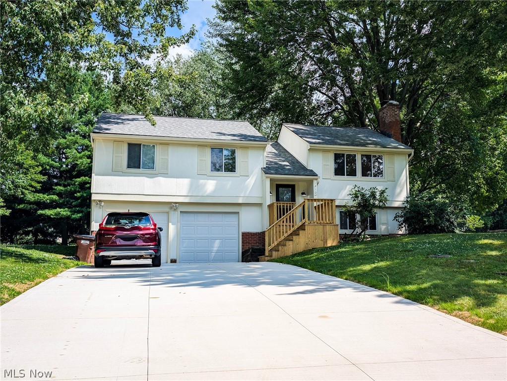 1210 Tumbleweed Street NE Uniontown OH 44685