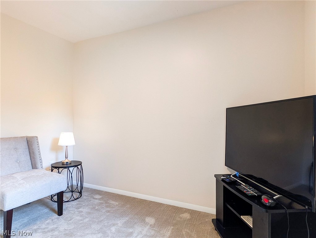 1210 Tumbleweed Street NE Uniontown OH 44685