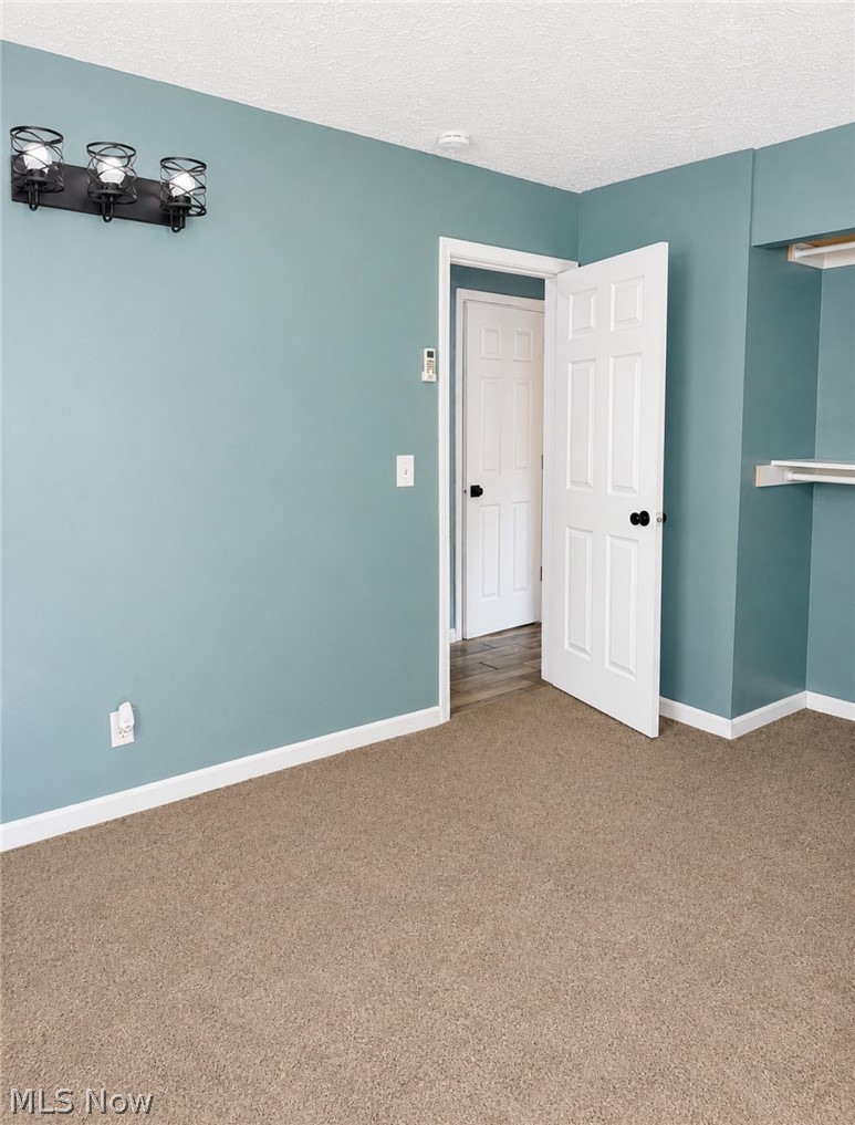 2708 19th Street NE Canton OH 44705