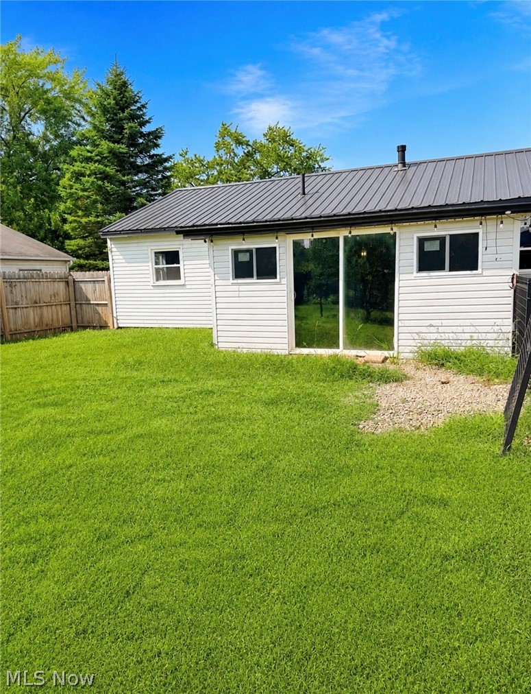 2708 19th Street NE Canton OH 44705
