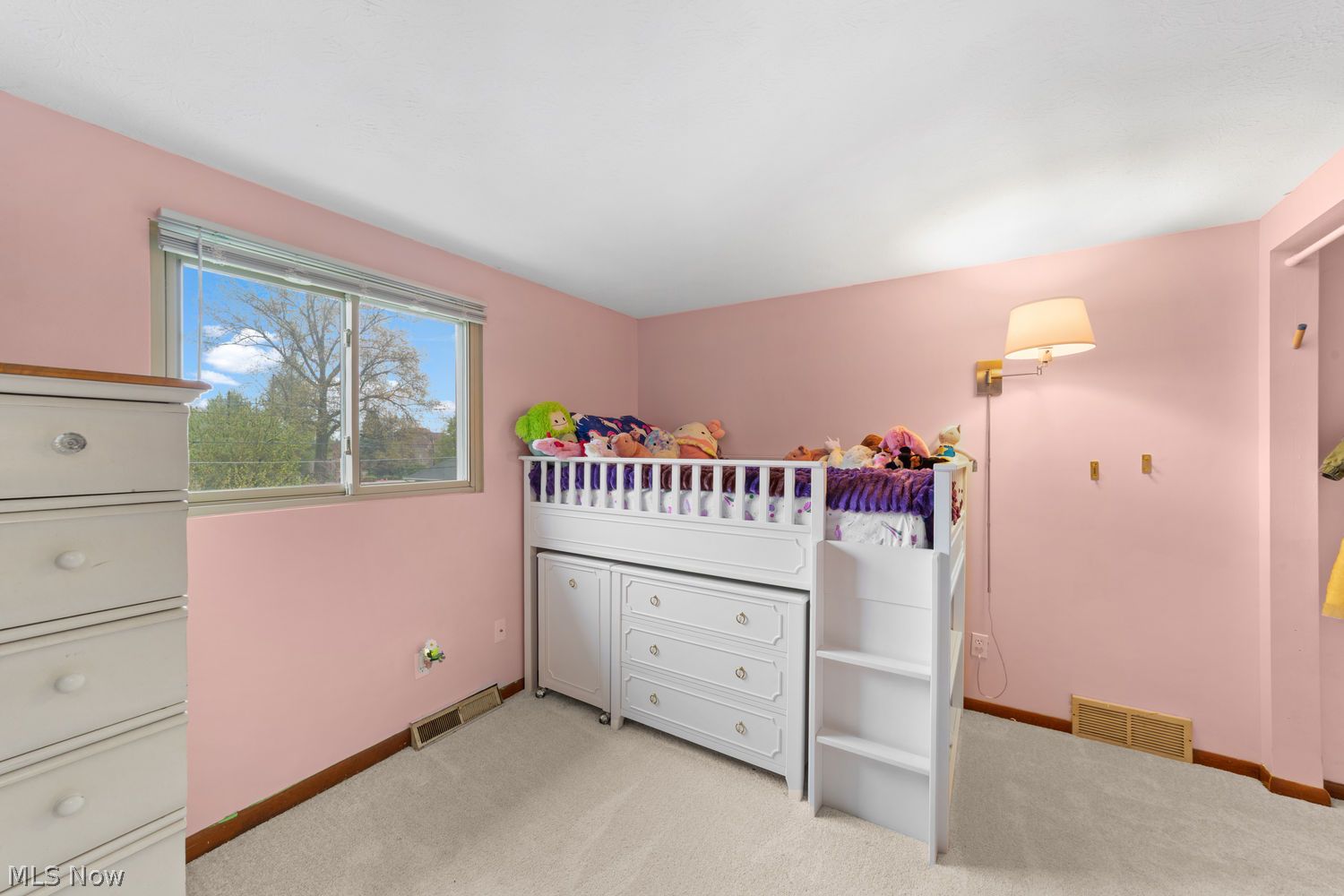 122 Lakeview Drive Avon Lake OH 44012