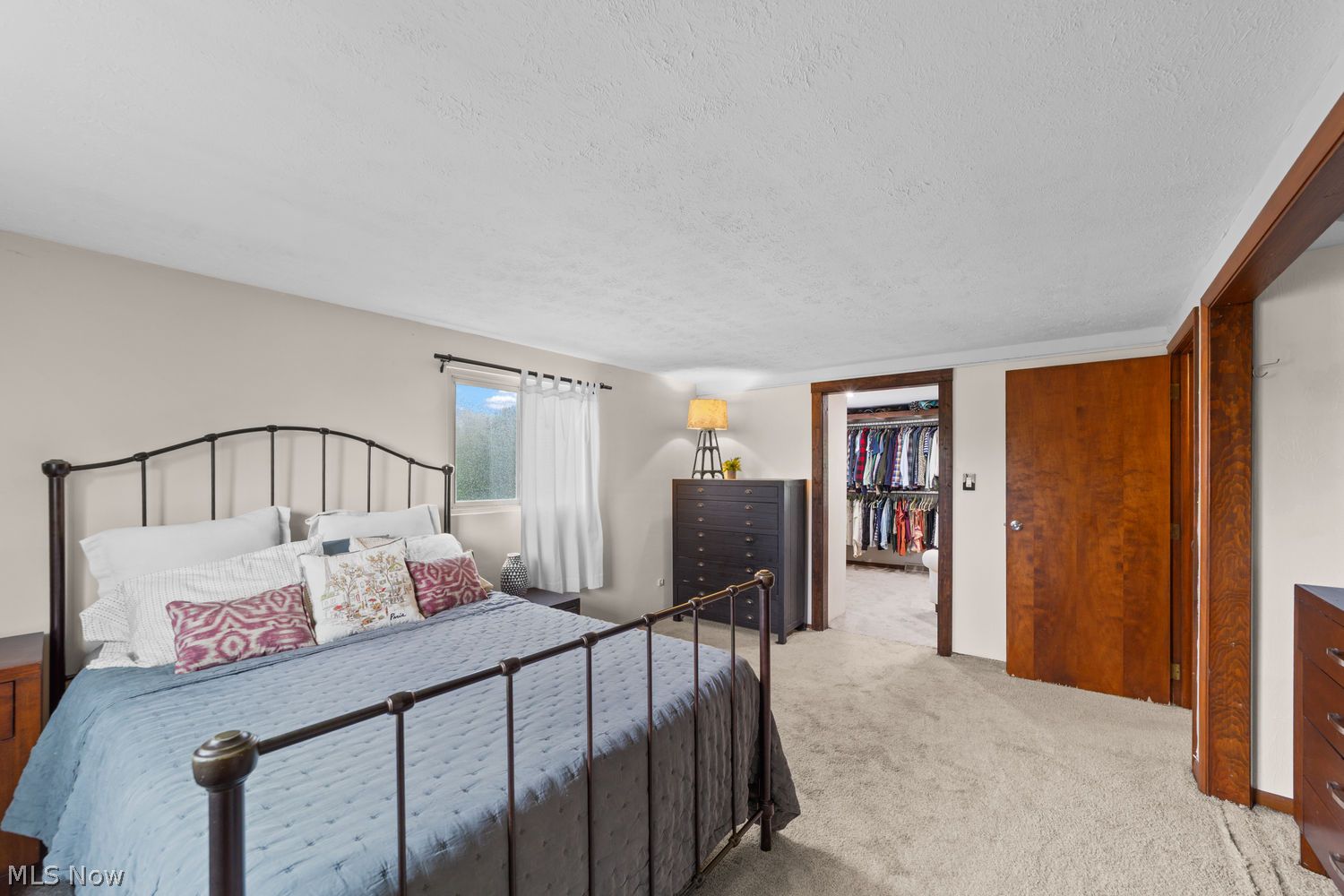 122 Lakeview Drive Avon Lake OH 44012