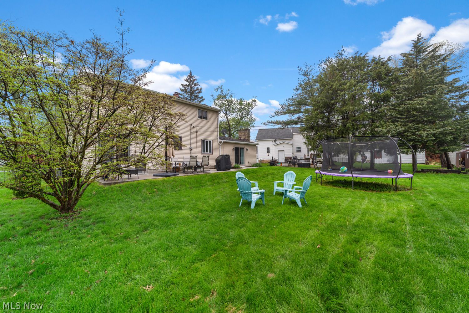 122 Lakeview Drive Avon Lake OH 44012
