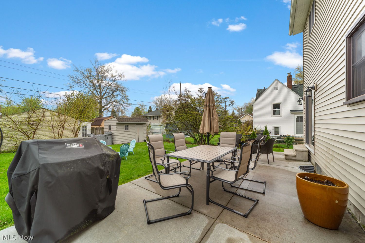 122 Lakeview Drive Avon Lake OH 44012