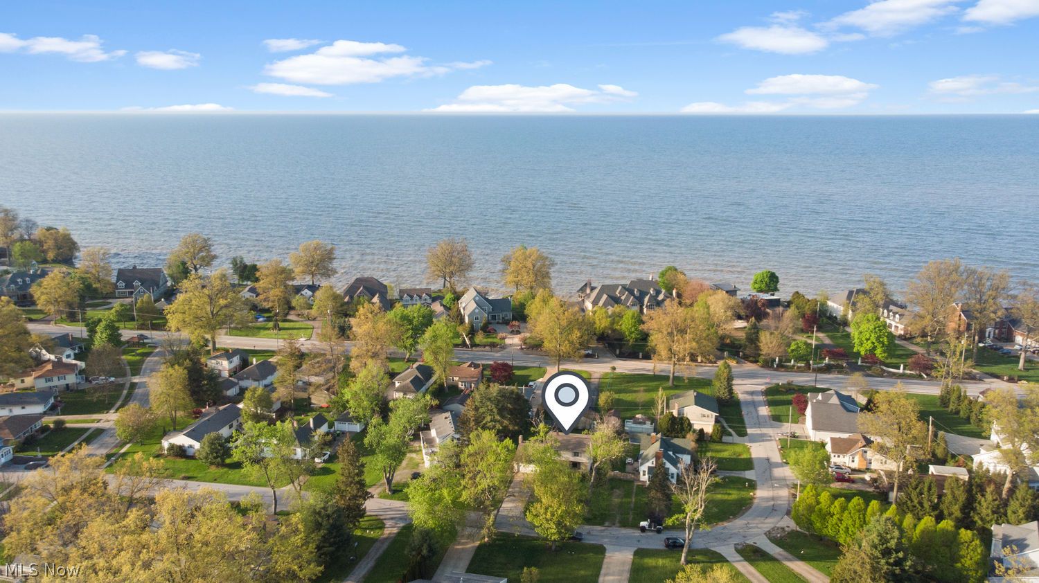 122 Lakeview Drive Avon Lake OH 44012