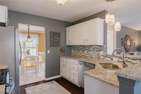 885 Holborn Road Streetsboro OH 44241