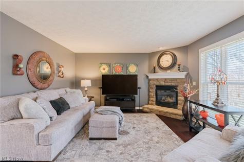 885 Holborn Road Streetsboro OH 44241
