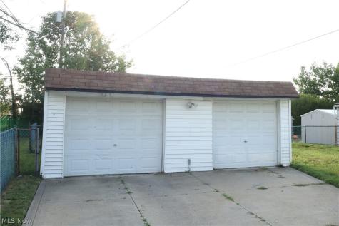 6008 Monica Lane Garfield Heights OH 44125
