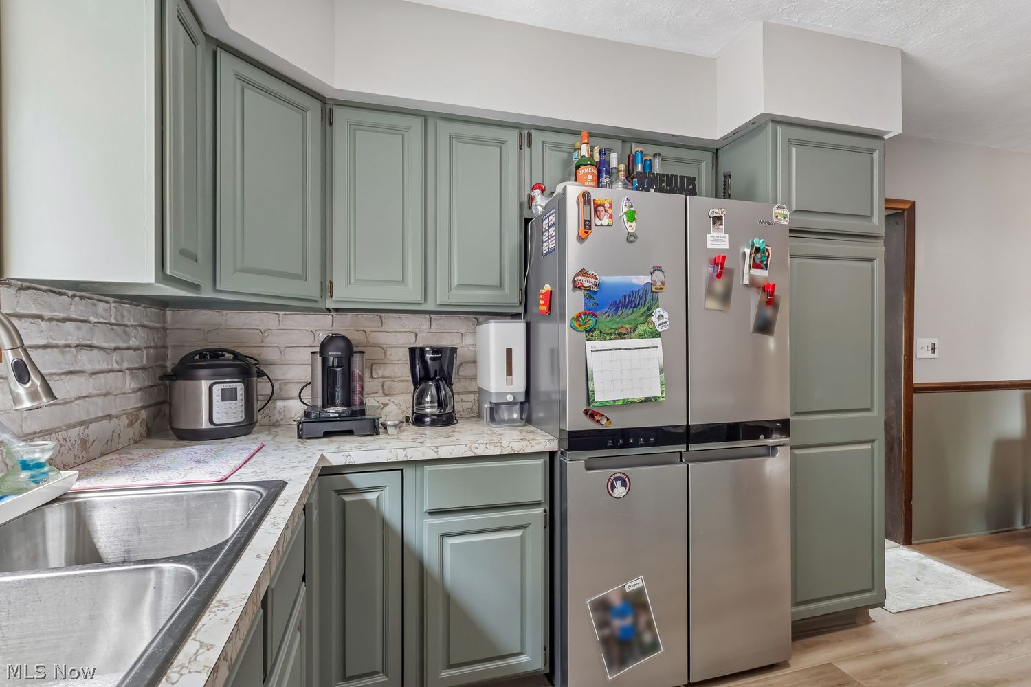 2572 S Hubbard Road Lowellville OH 44436