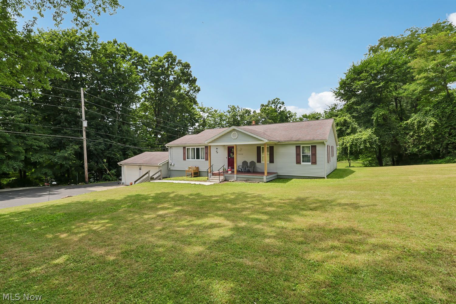 2572 S Hubbard Road Lowellville OH 44436