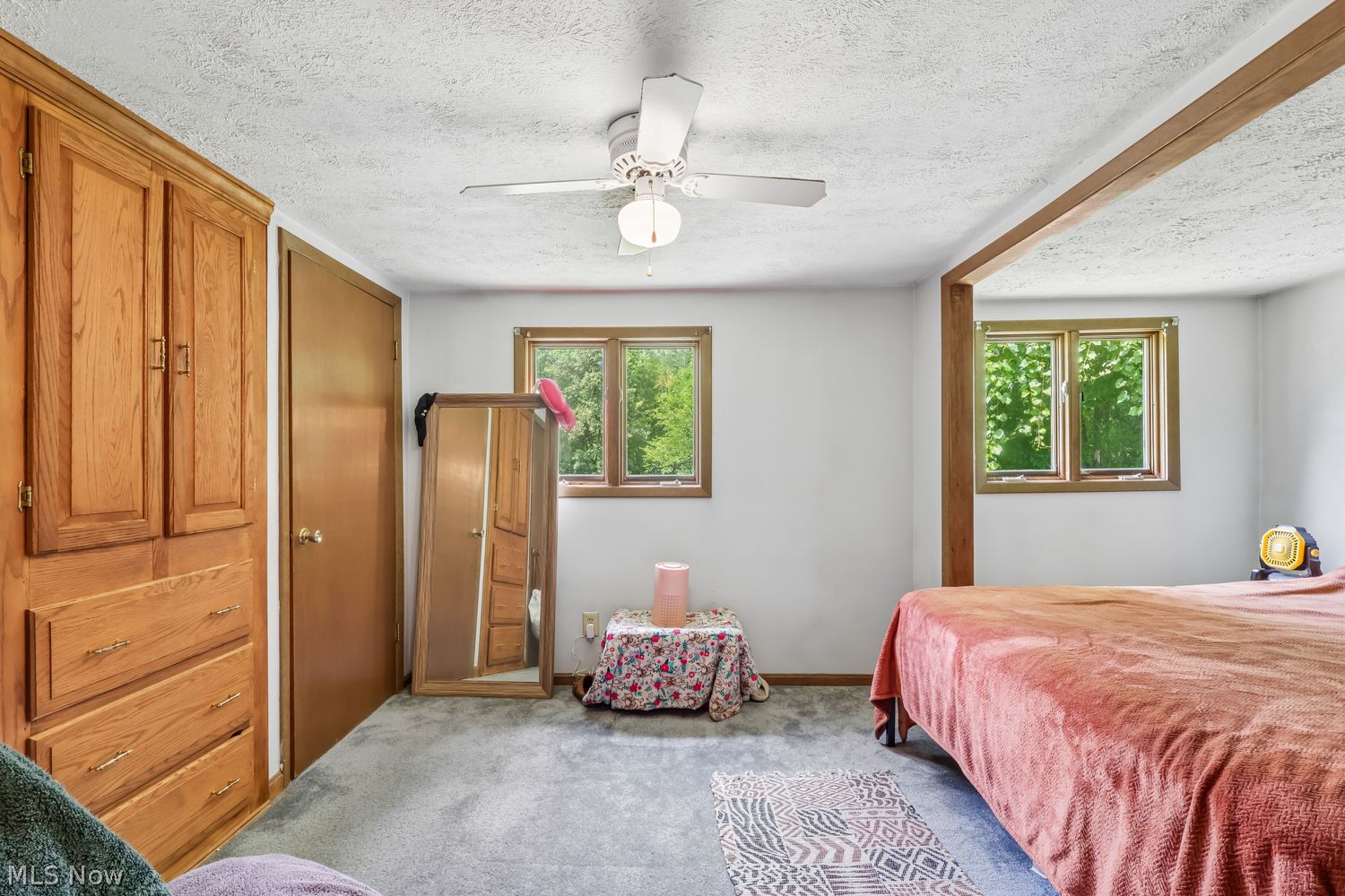2572 S Hubbard Road Lowellville OH 44436
