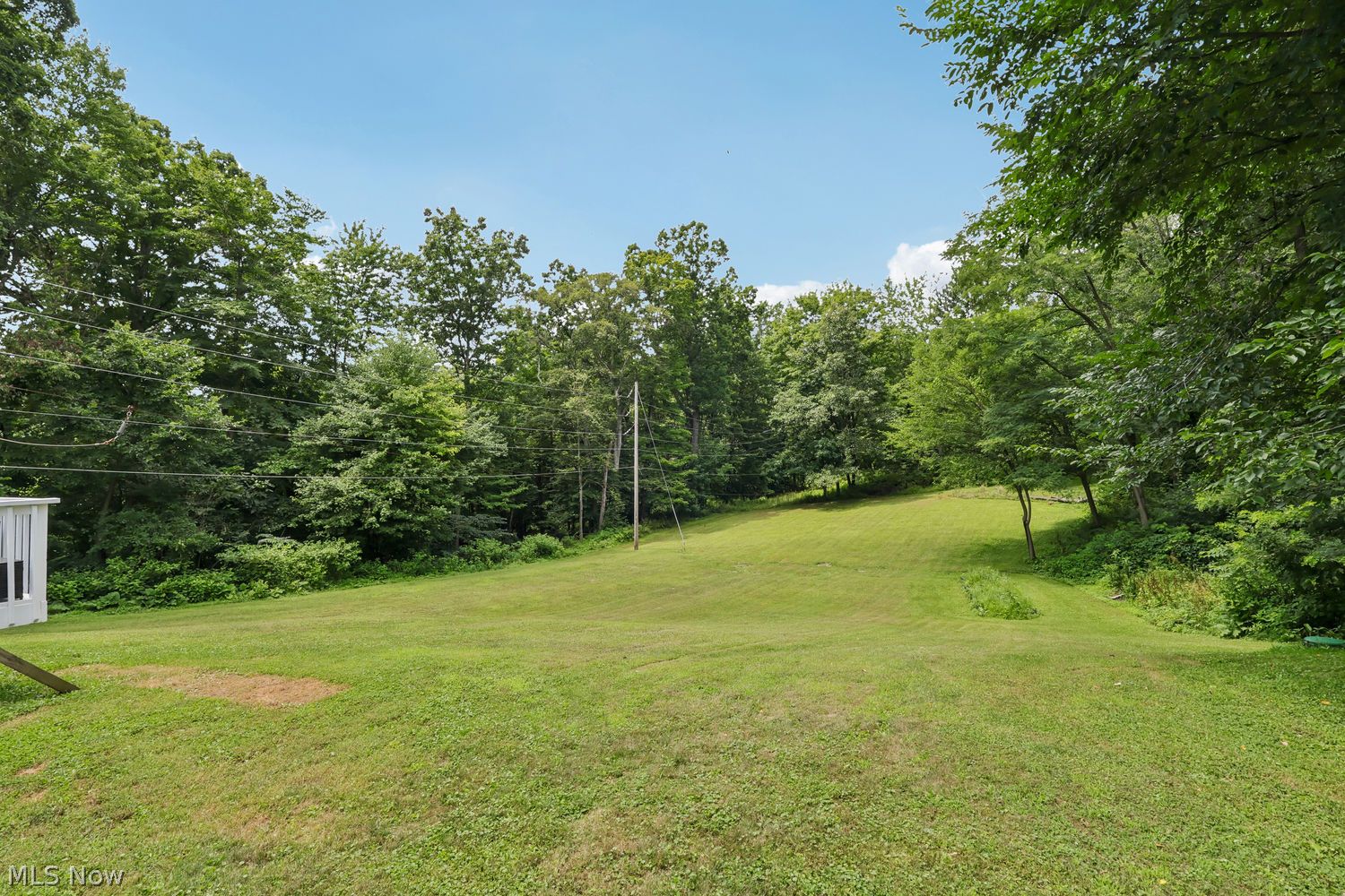 2572 S Hubbard Road Lowellville OH 44436