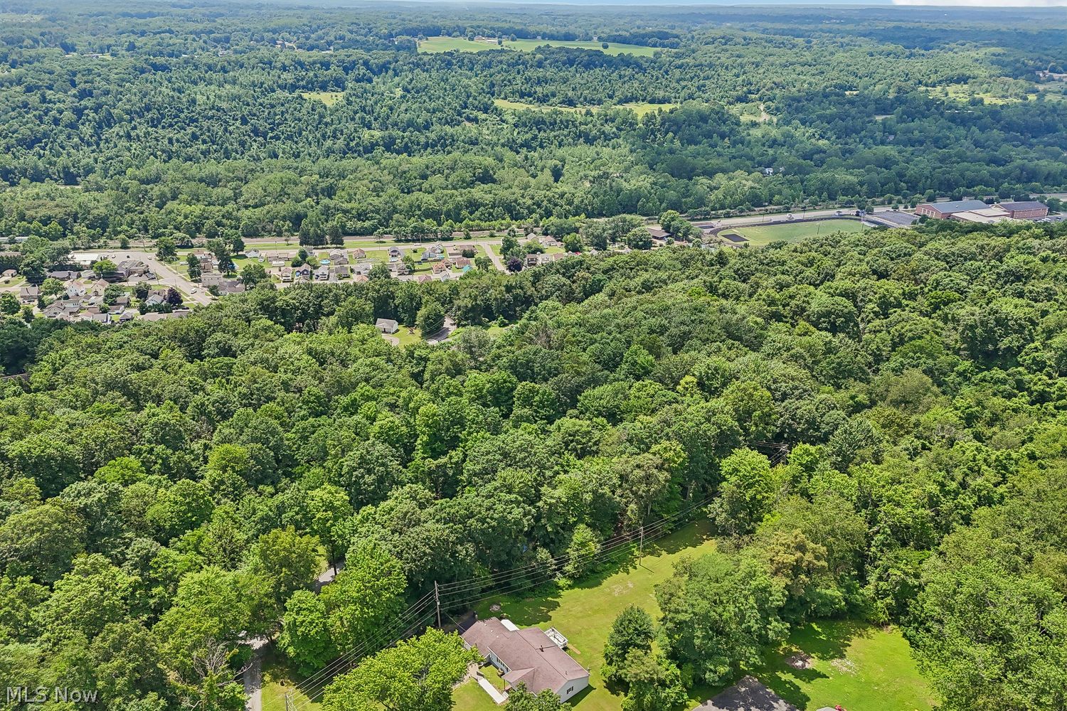 2572 S Hubbard Road Lowellville OH 44436