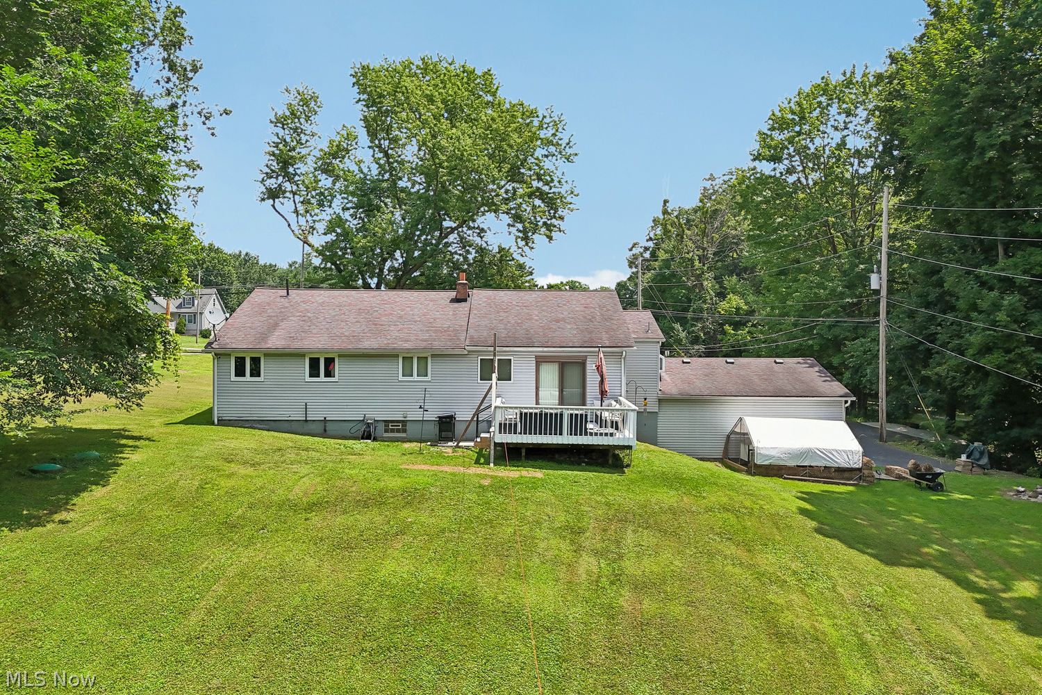 2572 S Hubbard Road Lowellville OH 44436