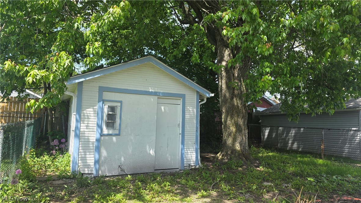 1246 Allendale Avenue Akron OH 44306